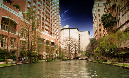 San Antonio's strong recovery is helped somewhat by the fact it never needed to 'recover' in the first place! © jovannig - Fotolia.com
