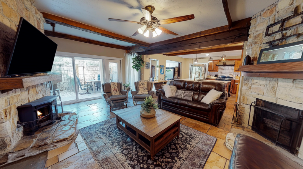 Real Estate Market Highlights: Sellers Cut Prices, Pandemic Housing Surge, and New Developments