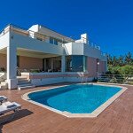 Luxury Retreats raises $11M to take on Airbnb in high-end homes