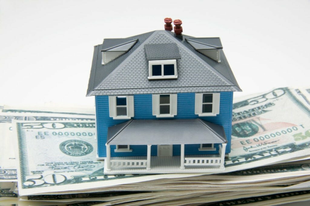 homevaluehouseonmoneystack