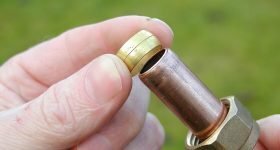 Plumbing Problems You Should’nt Try To Fix