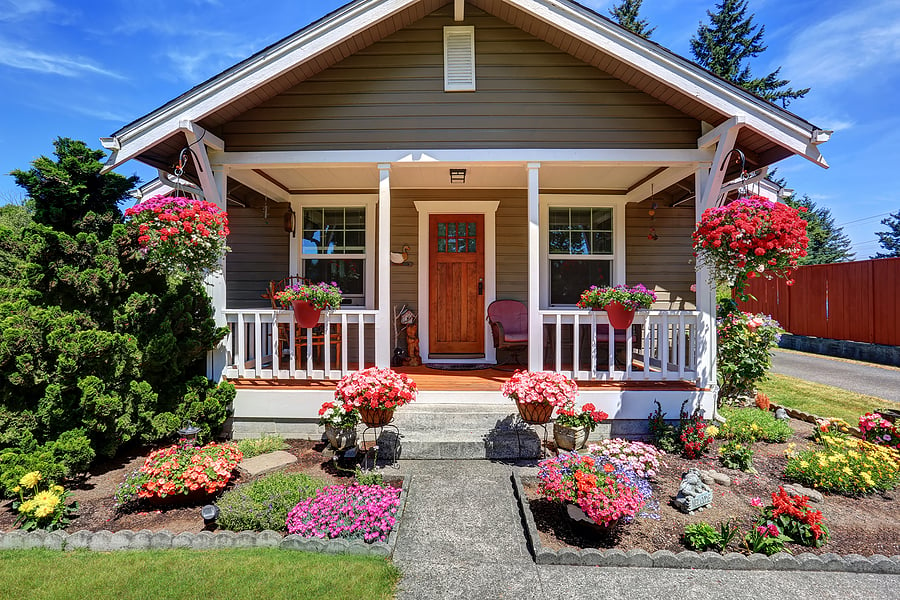 Curb appeal of a cute bungalow