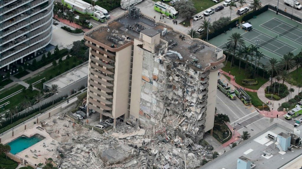 2e034aca c9b0 420a a161 4cd5d0d44ac3 AP Building Collapse Miami