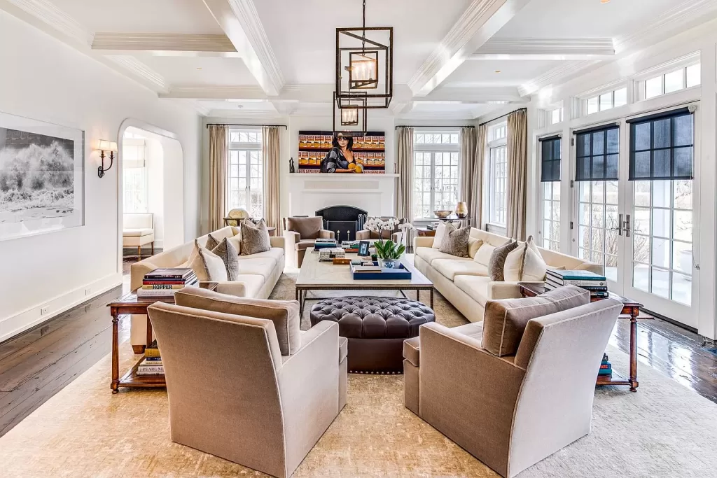 Alec Baldwin Amagansett Mansion living room