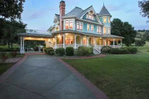 Mendocino Victorian Home featured in the HBO series Sharp Objects